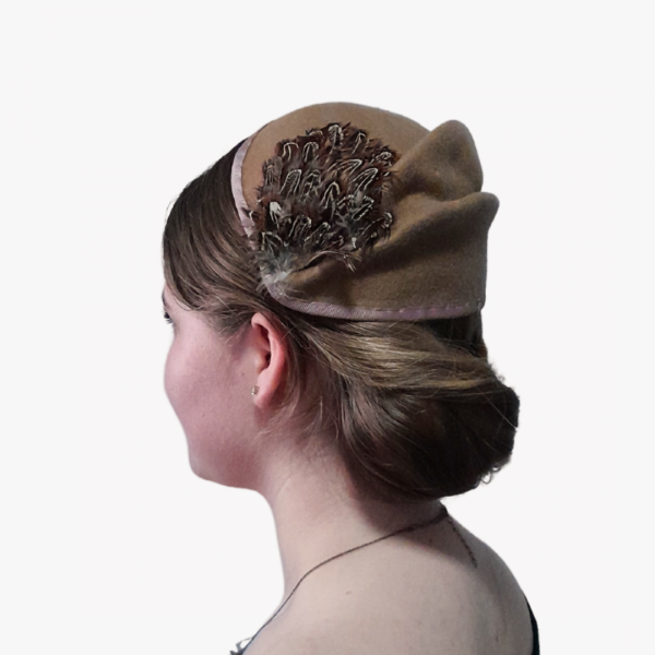 Cynthia 1950s Capulet Hat