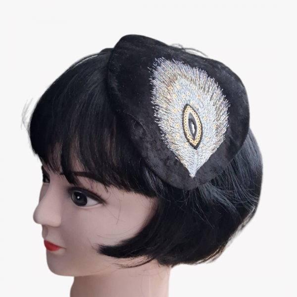 Vintage Style Velvet Cocktail Headband with Peacock Feather Applique - Image 3