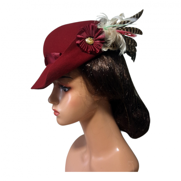 Gloria 1940s Side-Tilt Wool Felt Hat – Feather Spray Detail