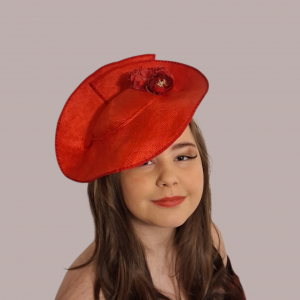 Vintage Style Straw Tilt Hat with Floral Arrangement